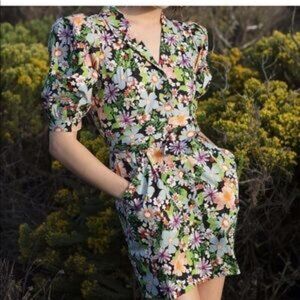 LHD Casitas Dress. Beautiful & Gorgeous Floral Dress. Size 6